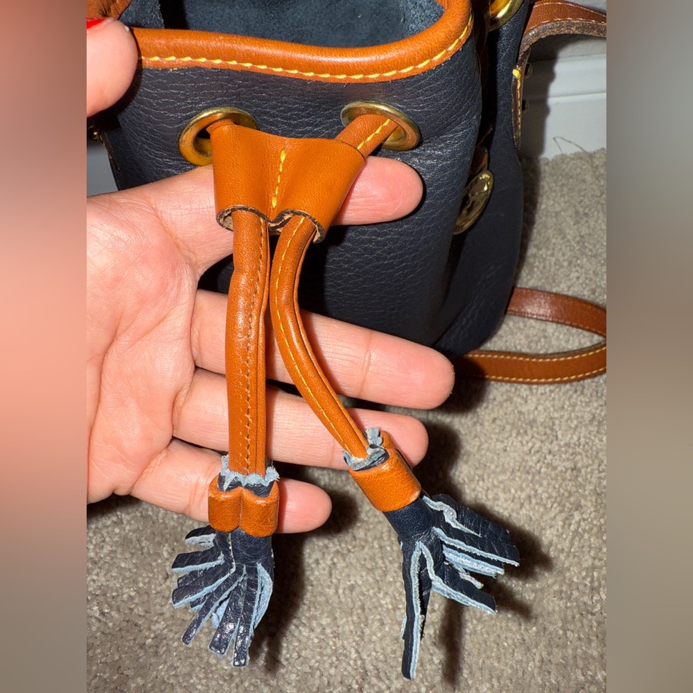 Mini dooney bucket bag - Picture 12 of 13